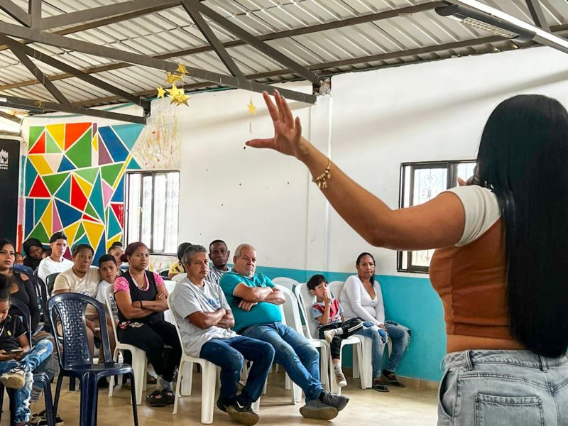 6ad15d7a-de20-45fb-8f97-a3aa27a08847